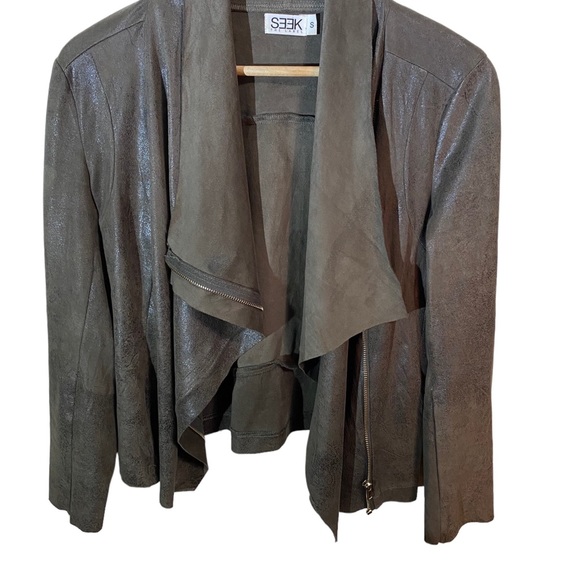 Lady soft and light jacket size small - Picture 1 of 4